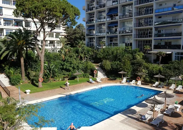 Skol 510a Front Line 2 Bedrooms Апартаменти *