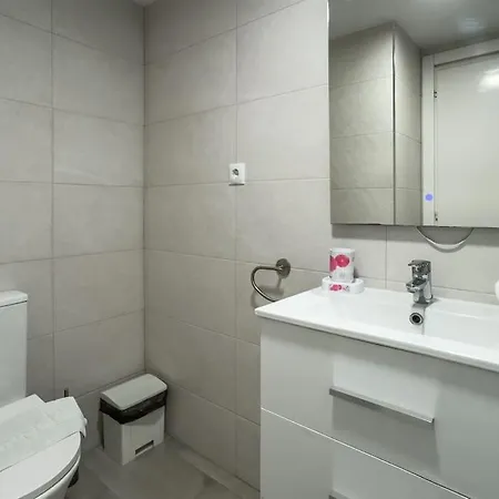 Skol 510a Front Line 2 Bedrooms Apartment