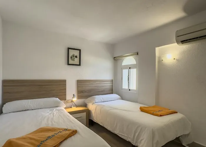 Skol 510a Front Line 2 Bedrooms *