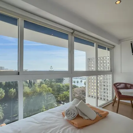 Skol 510a Front Line 2 Bedrooms Apartment *